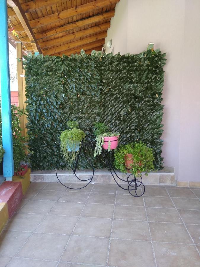 Valta'S Room 3 Palairos Exterior foto